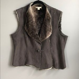 Coldwater Creek faux suede vest fur lining. 14-16.